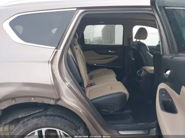 5NMS53AA9KH060686 2019 HYUNDAI SANTA FE - Image 8