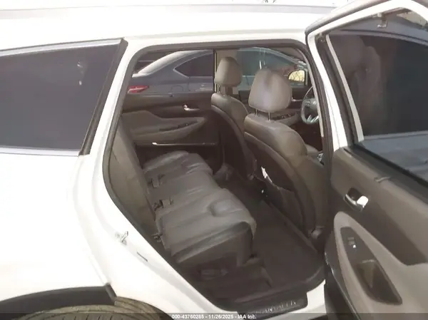 5NMS53AD6KH040258 2019 HYUNDAI SANTA FE - Image 8