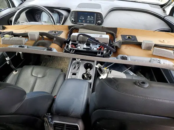 5NMS5CAA0KH059717 2019 HYUNDAI SANTA FE - Image 8