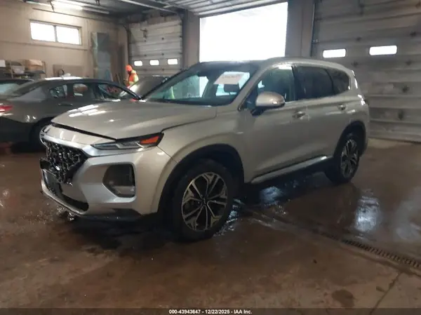 5NMS5CAA4KH020192 2019 HYUNDAI SANTA FE - Image 2