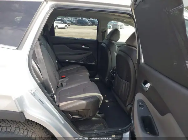 5NMS5CAA4KH105632 2019 HYUNDAI SANTA FE - Image 8