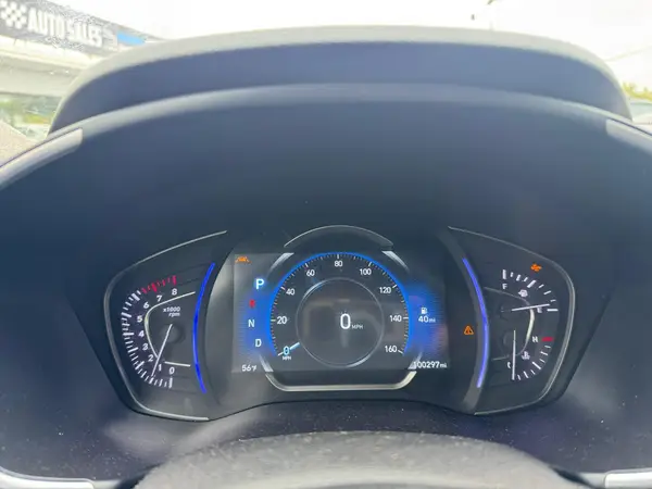 5NMS5CAA5KH011808 2019 HYUNDAI SANTA FE - Image 8