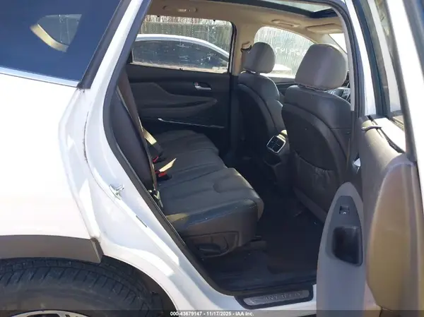 5NMS5CAA5KH039981 2019 HYUNDAI SANTA FE - Image 8