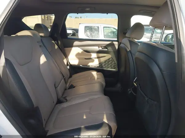 5NMS5CAA9KH070618 2019 HYUNDAI SANTA FE - Image 8