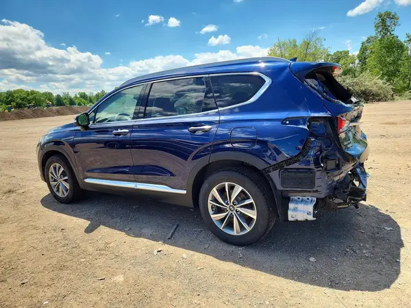 5NMS5CAD7KH102282 2019 HYUNDAI SANTA FE - Image 2