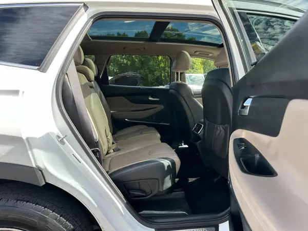 5NMS5CAD8KH024059 2019 HYUNDAI SANTA FE - Image 8