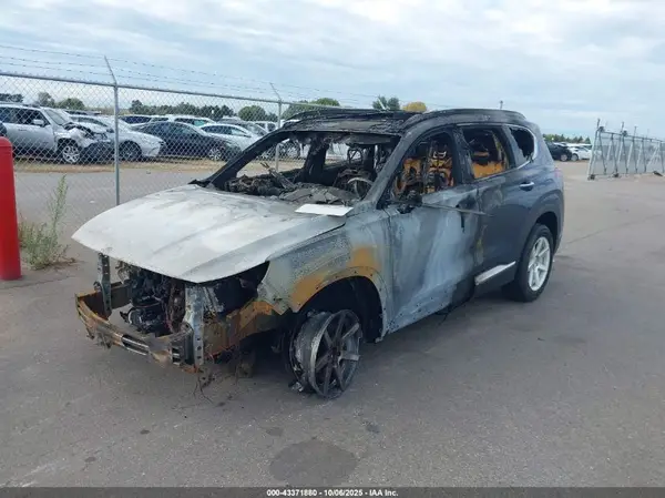 5NMS5CAD8KH053920 2019 HYUNDAI SANTA FE - Image 2