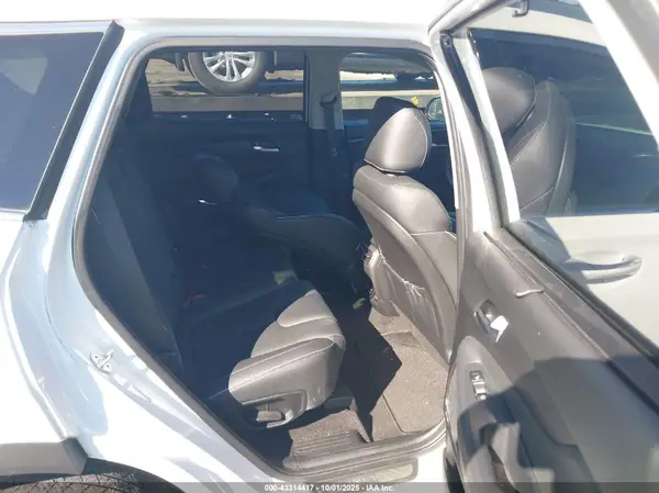 5NMS5DA17PH000984 2023 HYUNDAI SANTA FE - Image 8