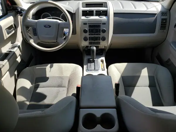 5NMS6DAJ8PH602130 2023 HYUNDAI SANTA FE - Image 8
