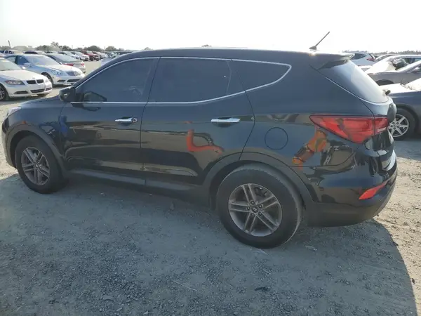 5NMZT3LB0JH095853 2018 HYUNDAI SANTA FE - Image 2