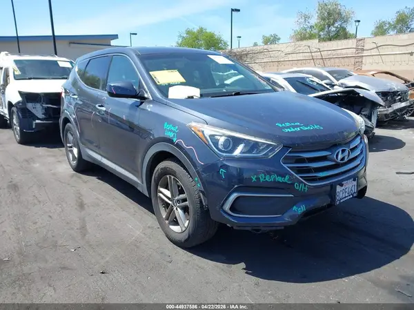 5NMZT3LB0JH098025 2018 HYUNDAI SANTA FE - Image 1