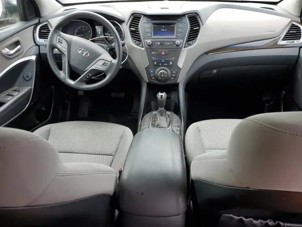 5NMZT3LB0JH104843 2018 HYUNDAI SANTA FE - Image 8