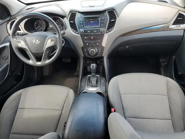 5NMZT3LB1HH004700 2017 HYUNDAI SANTA FE - Image 8