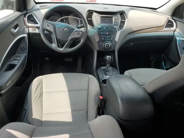 5NMZT3LB1HH010884 2017 HYUNDAI SANTA FE - Image 8
