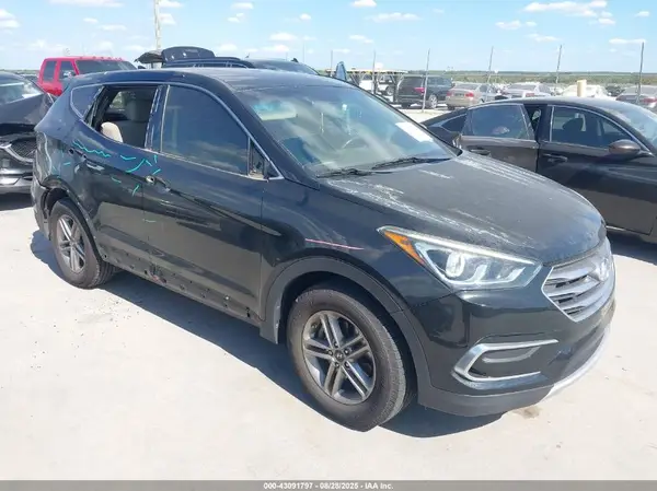 5NMZT3LB1HH016359 2017 HYUNDAI SANTA FE - Image 1