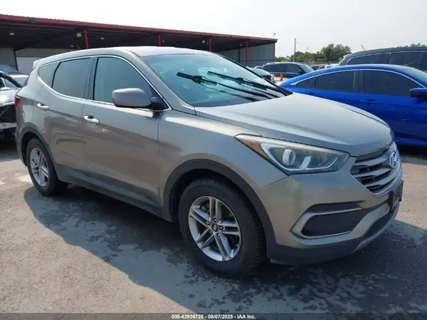 5NMZT3LB1JH071688 2018 HYUNDAI SANTA FE - Image 1
