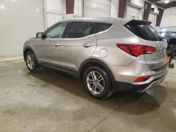 5NMZT3LB2HH009324 2017 HYUNDAI SANTA FE - Image 2