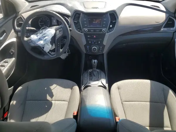 5NMZT3LB2JH073515 2018 HYUNDAI SANTA FE - Image 8