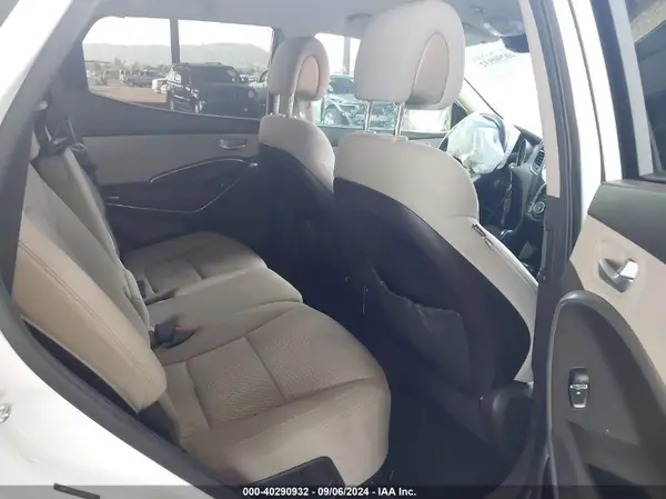 5NMZT3LB2JH075359 2018 HYUNDAI SANTA FE - Image 8