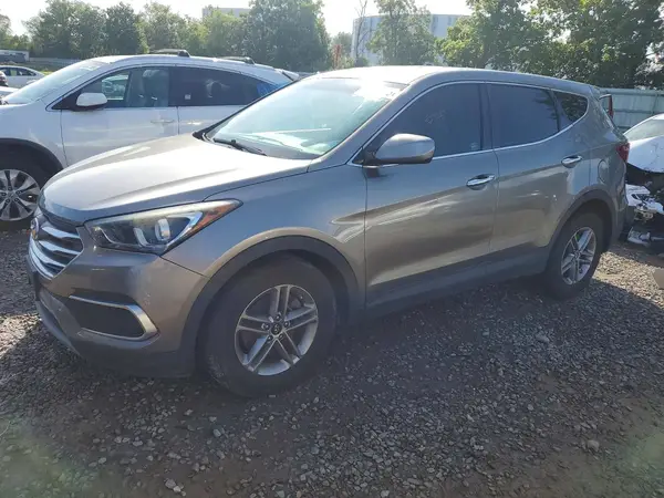 5NMZT3LB2JH086197 2018 HYUNDAI SANTA FE - Image 1