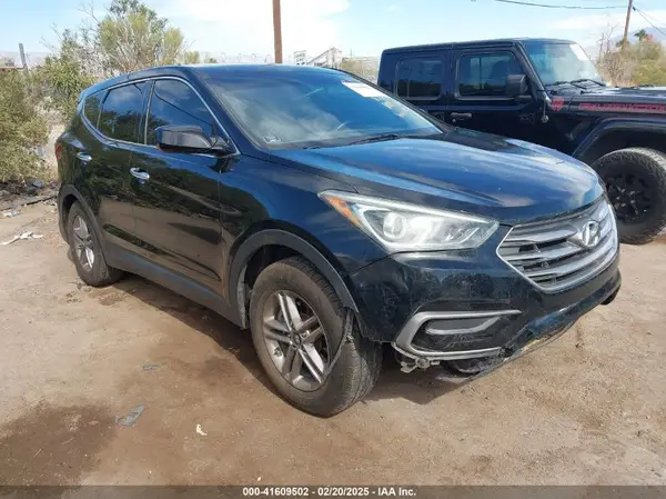 5NMZT3LB3HH032238 2017 HYUNDAI SANTA FE - Image 1