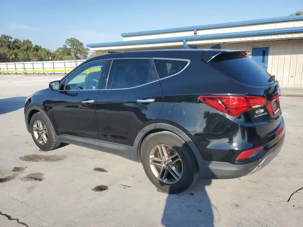 5NMZT3LB3HH045863 2017 HYUNDAI SANTA FE - Image 2