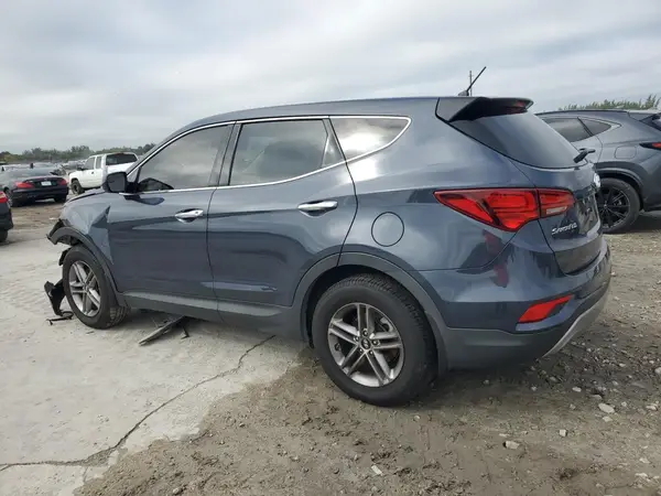 5NMZT3LB3JH053399 2018 HYUNDAI SANTA FE - Image 2