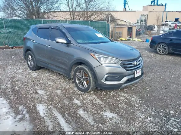 5NMZT3LB3JH087181 2018 HYUNDAI SANTA FE - Image 1