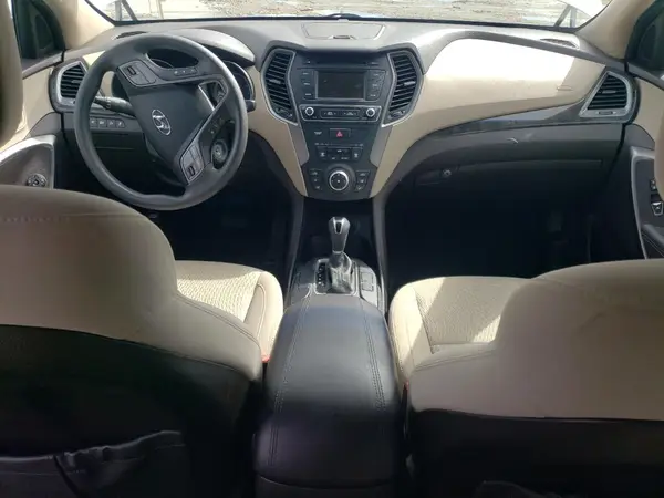 5NMZT3LB4HH029106 2017 HYUNDAI SANTA FE - Image 8