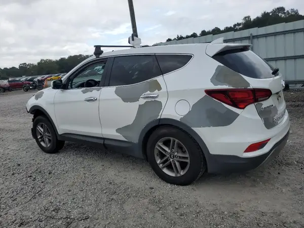 5NMZT3LB4HH037366 2017 HYUNDAI SANTA FE - Image 2
