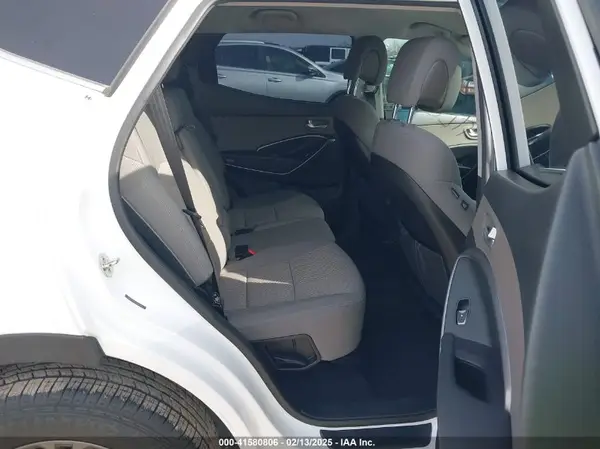 5NMZT3LB4JH083043 2018 HYUNDAI SANTA FE - Image 8