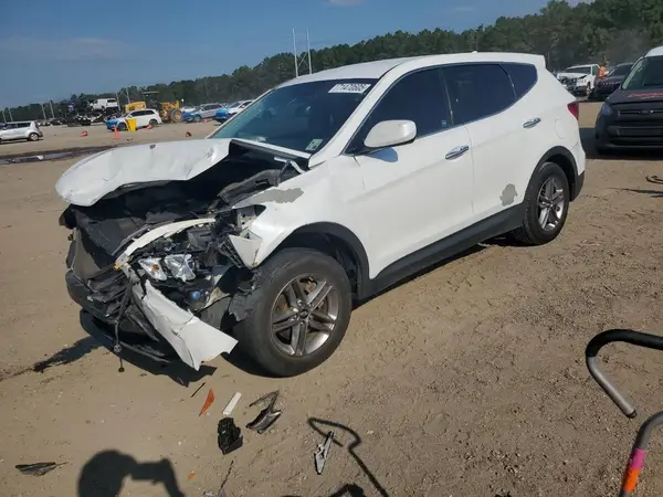 5NMZT3LB5HH014968 2017 HYUNDAI SANTA FE - Image 1