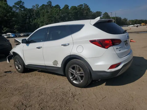 5NMZT3LB5HH014968 2017 HYUNDAI SANTA FE - Image 2