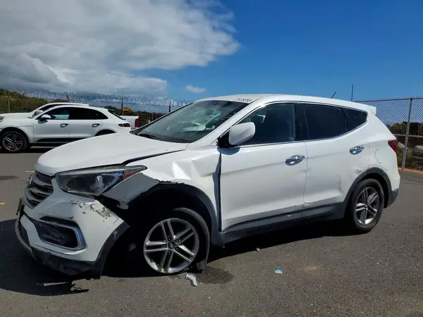 5NMZT3LB5JH068440 2018 HYUNDAI SANTA FE - Image 1