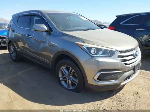 5NMZT3LB5JH097985 2018 HYUNDAI SANTA FE - Image 1