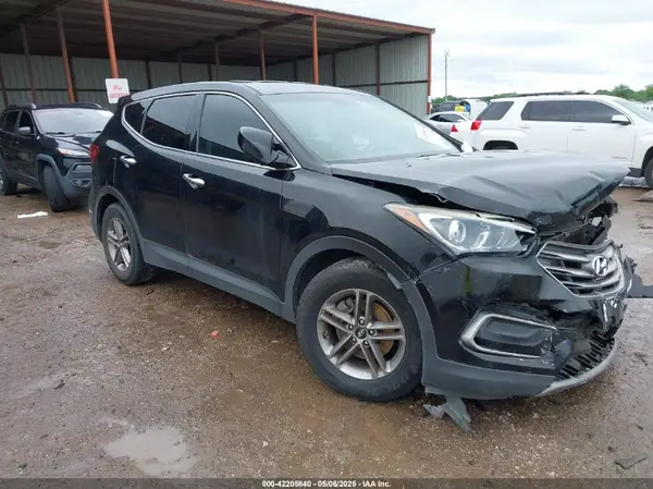 5NMZT3LB6HH026157 2017 HYUNDAI SANTA FE - Image 1