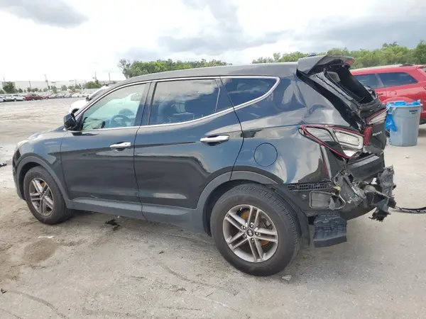 5NMZT3LB6HH040009 2017 HYUNDAI SANTA FE - Image 2