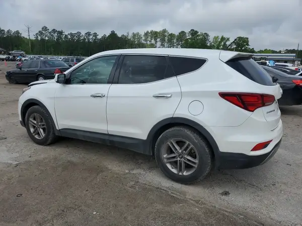 5NMZT3LB6JH078152 2018 HYUNDAI SANTA FE - Image 2