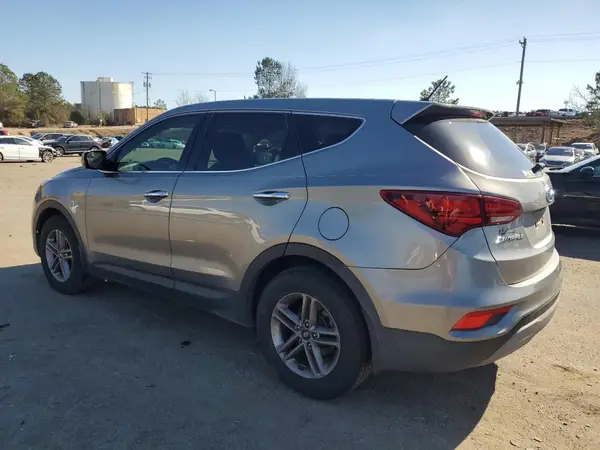 5NMZT3LB6JH094528 2018 HYUNDAI SANTA FE - Image 2