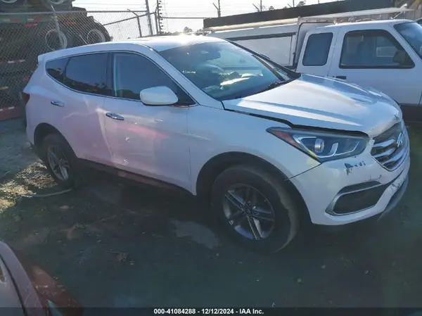 5NMZT3LB6JH097008 2018 HYUNDAI SANTA FE - Image 1