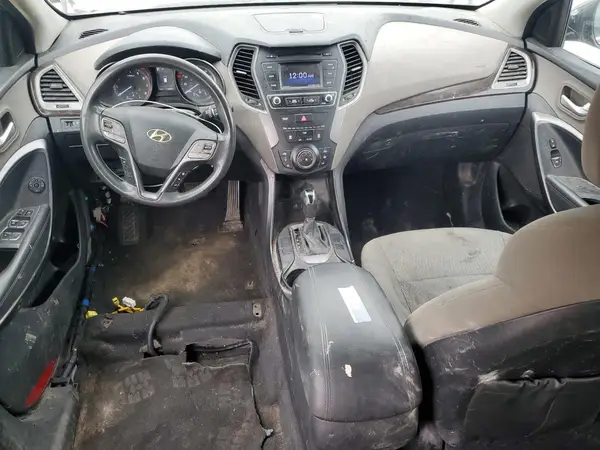 5NMZT3LB7HH043999 2017 HYUNDAI SANTA FE - Image 8