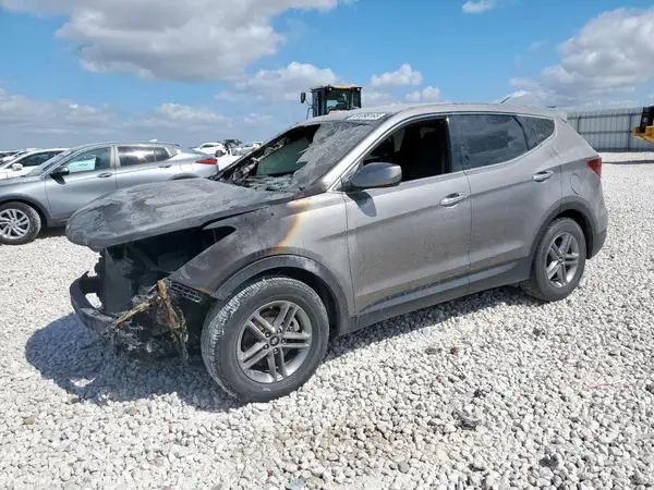 5NMZT3LB7JH082520 2018 HYUNDAI SANTA FE - Image 1