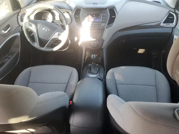 5NMZT3LB7JH094523 2018 HYUNDAI SANTA FE - Image 8