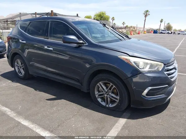 5NMZT3LB8JH099312 2018 HYUNDAI SANTA FE - Image 1