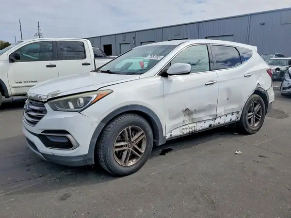 5NMZT3LB9HH016447 2017 HYUNDAI SANTA FE - Image 1
