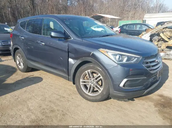 5NMZT3LB9JH061653 2018 HYUNDAI SANTA FE - Image 1