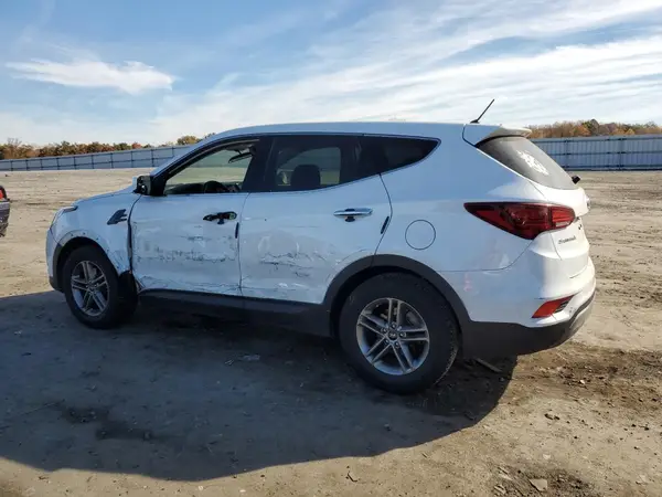 5NMZT3LB9JH081319 2018 HYUNDAI SANTA FE - Image 2