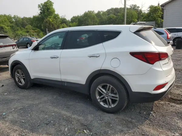 5NMZT3LBXJH053500 2018 HYUNDAI SANTA FE - Image 2