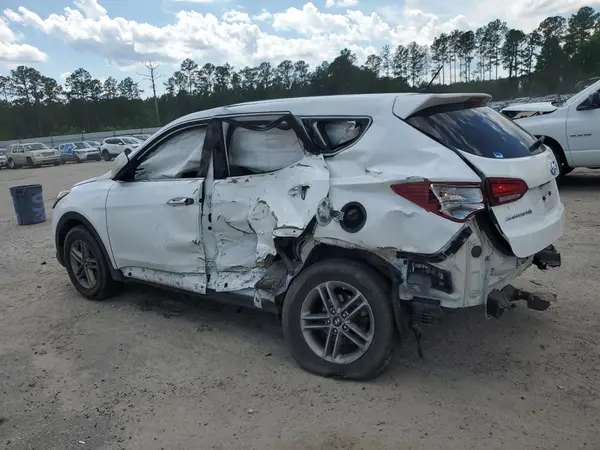 5NMZT3LBXJH064786 2018 HYUNDAI SANTA FE - Image 2