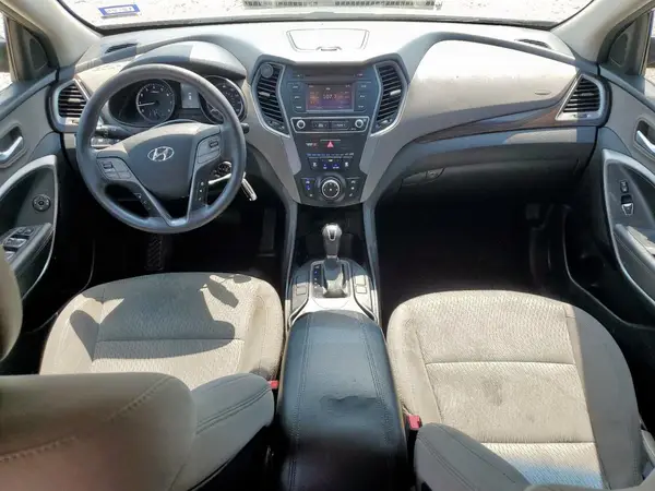 5NMZT3LBXJH077568 2018 HYUNDAI SANTA FE - Image 8